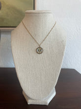 Load image into Gallery viewer, Vintage 14k Gemini Necklace w/ Figaro
